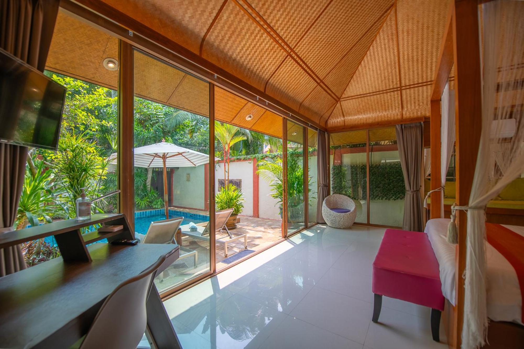 Pattaya Bungalow Iii, Totally Private Pool Экстерьер фото